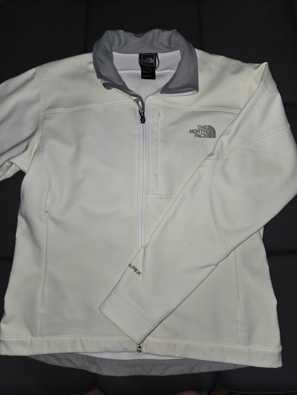 North Face Apex Bionic softshell jacket in Moonlight Ivory large
